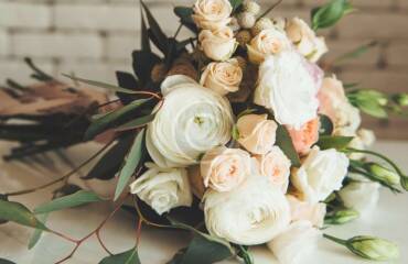 10 powodów, dla których warto zatrudnić dekoratora na przyjęcie weselne